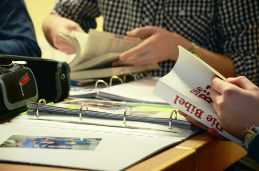 Classes and Bible Study - Church of the Holy SpiritSong - COHSS